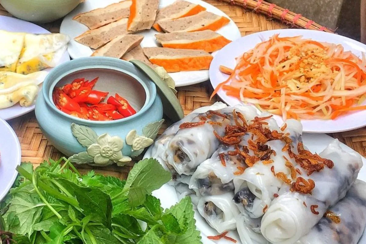Exclusive Hanoi Street Food Tour | Discover Hanoi’s Best Eats on Foot Banh cuon Thanh Tri Hanoi steamed rice rolls
