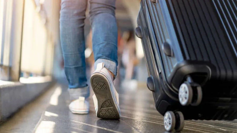 Vietnam Travel Guide for First-Time Visitors (2026 Edition) What to bring for a smooth trip to Vietnam packing list